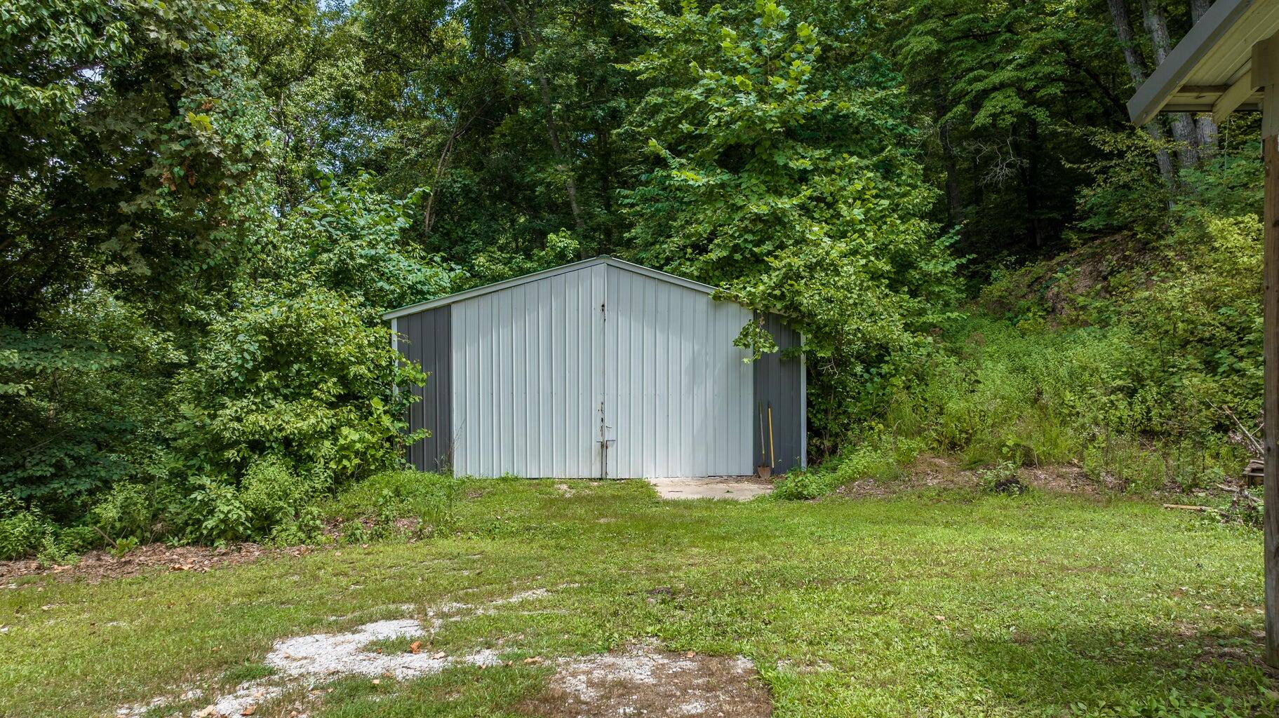 10693 462 Road Jay, OK 74346 - Photo 35 of 46 24x35 shop