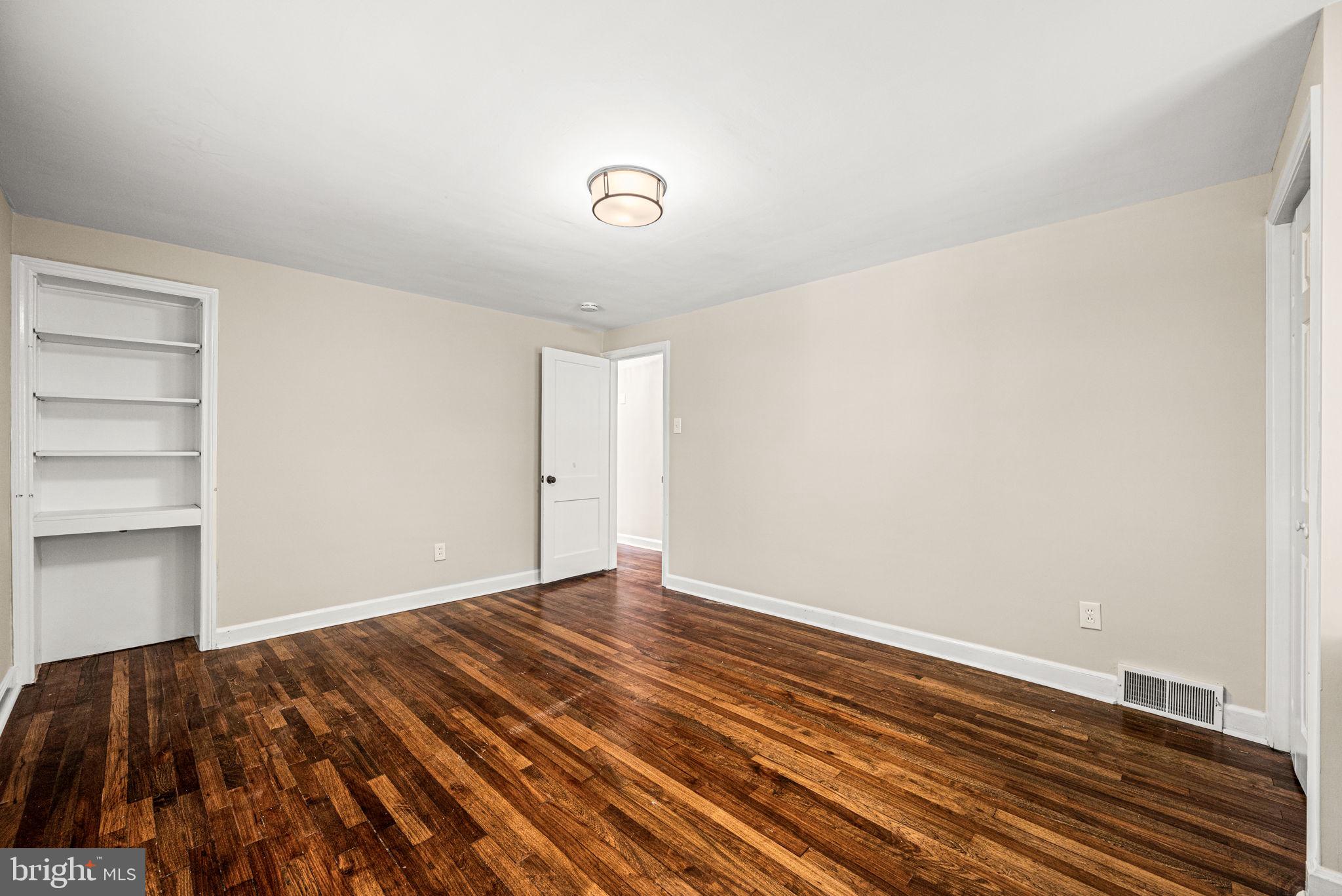 79 Crestline Road Wayne, PA 19087 - Photo 35 of 51 2nd Fl - Bedroom 2
