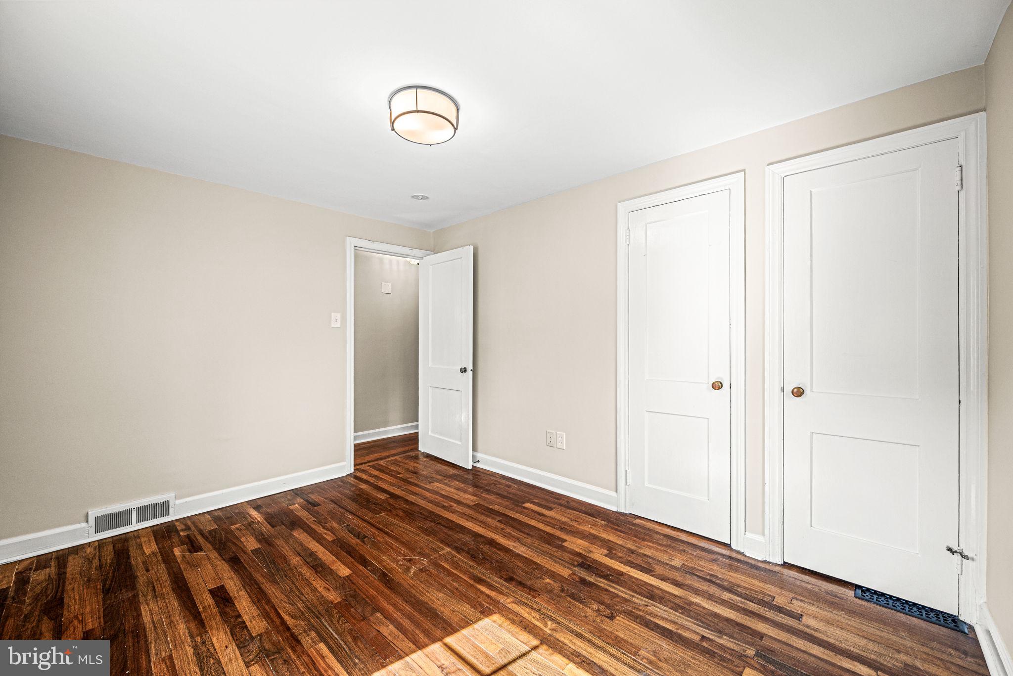 79 Crestline Road Wayne, PA 19087 - Photo 37 of 51 2nd Fl - Bedroom 3 (attic access in closet)