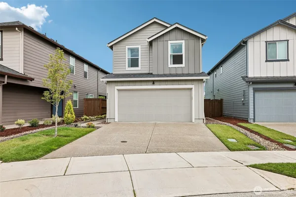 $499,999 | 922 Northwest 175th Street, Ridgefield, WA 98642