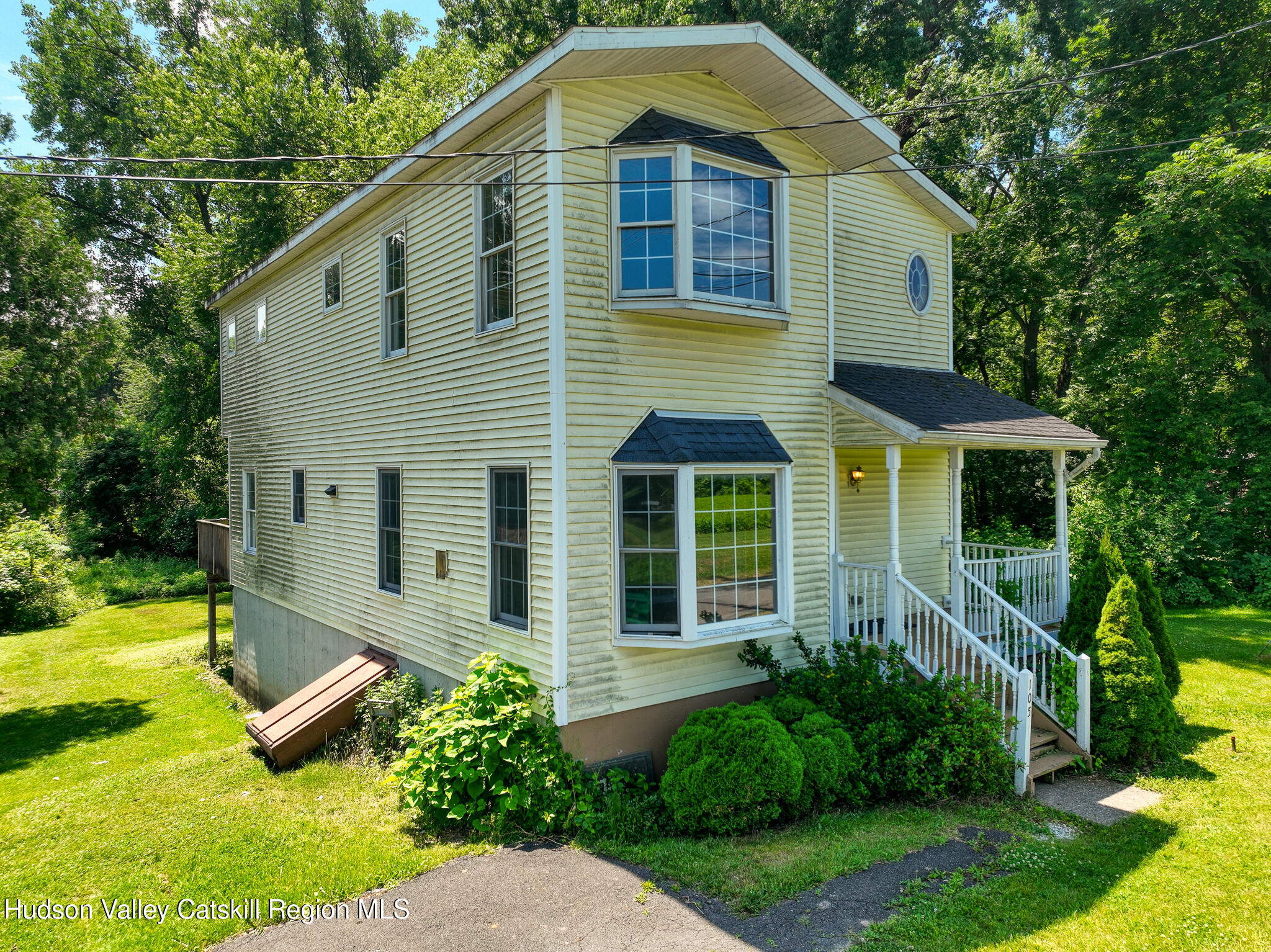 105 Brabrant Road Kingston, NY 12401 - Photo 3 of 27 105brabrant-12