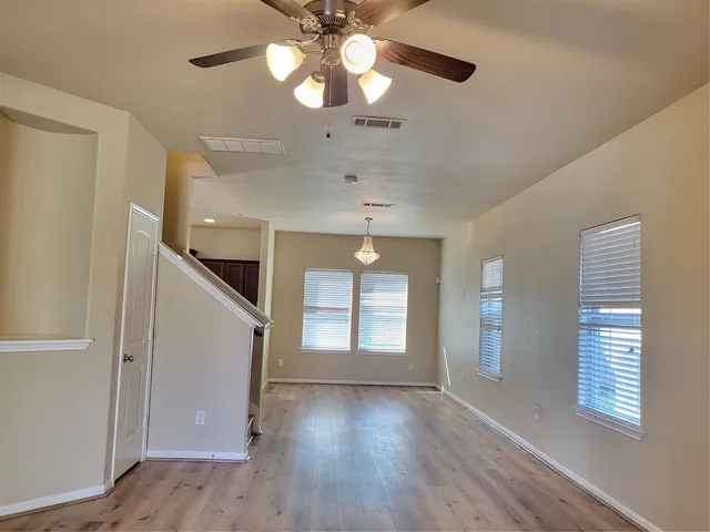 $2,200 | 1906 Howth Avenue, Houston, TX 77051