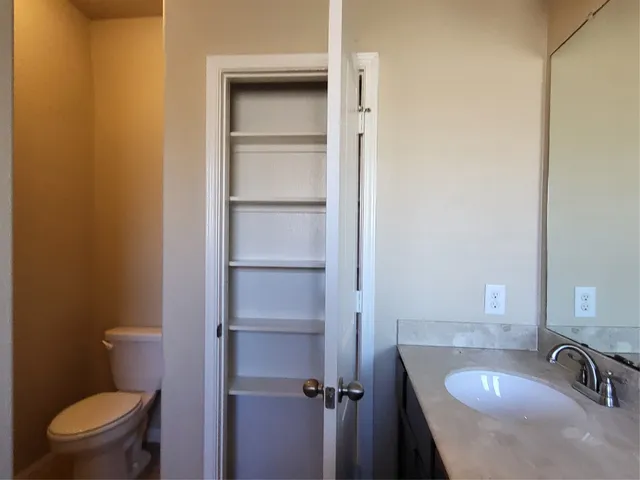 $2,200 | 1906 Howth Avenue, Houston, TX 77051