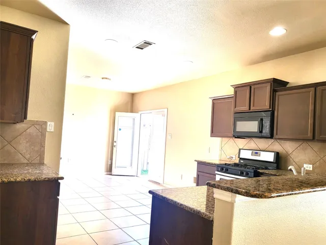 $2,200 | 1906 Howth Avenue, Houston, TX 77051