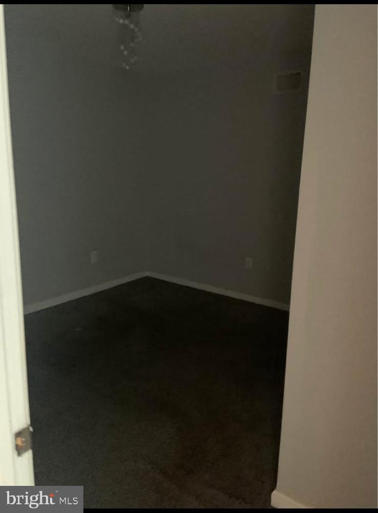 2118 Druid Hill Avenue, Unit 2 Baltimore, MD 21217 - Photo 8 of 9 a view of a small space