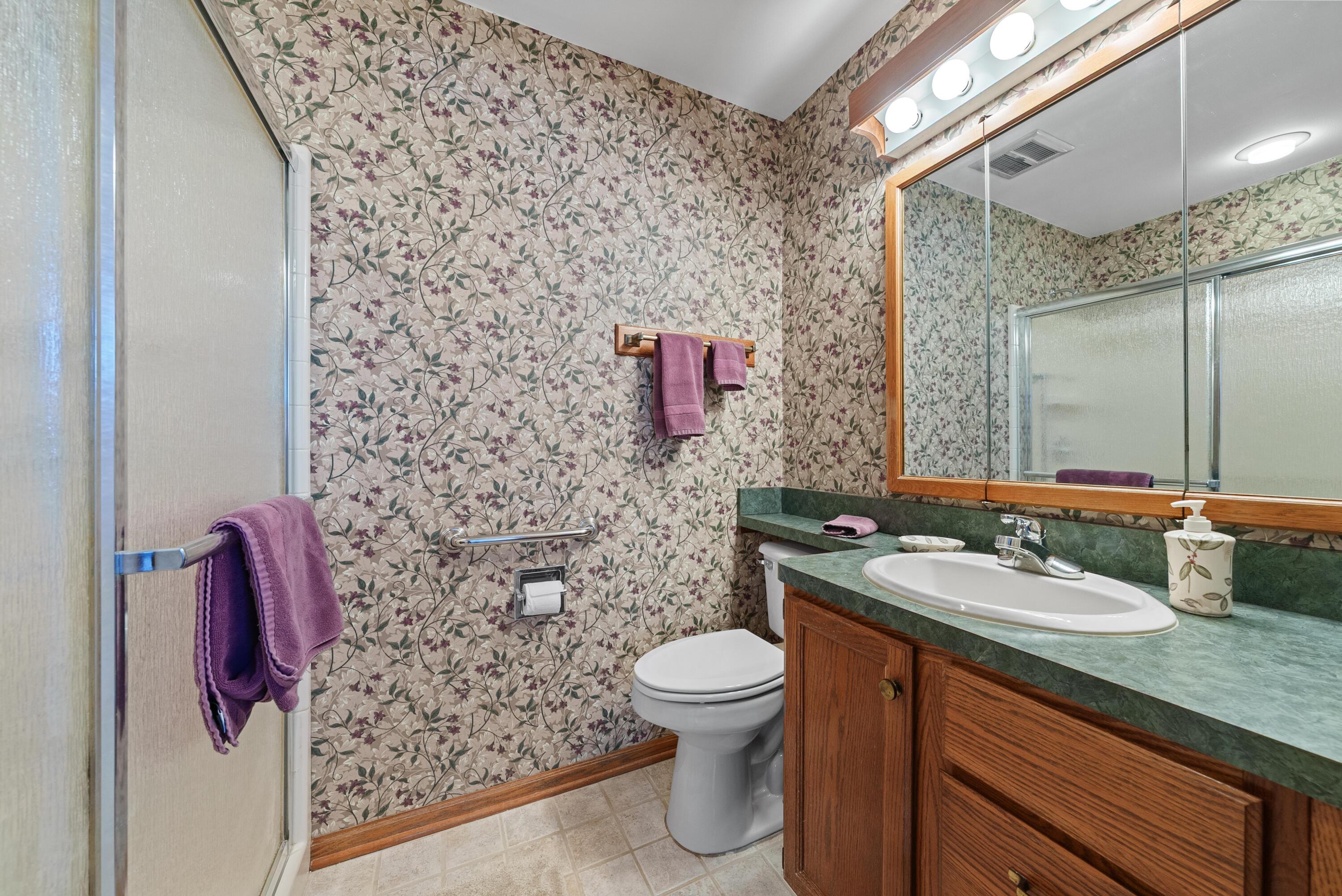 6980 South Old State Road Lewis Center, OH 43035 - Photo 35 of 66 Bathroom