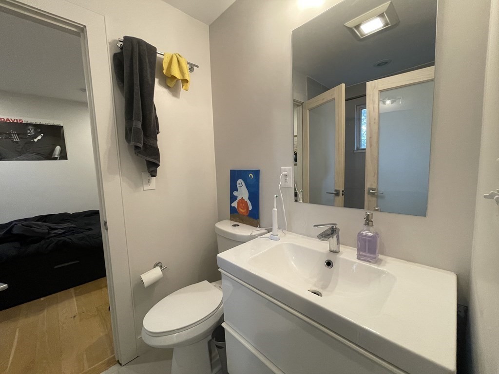 41 Thornton Street, Unit 41 Boston, MA 02119 - Photo 7 of 9