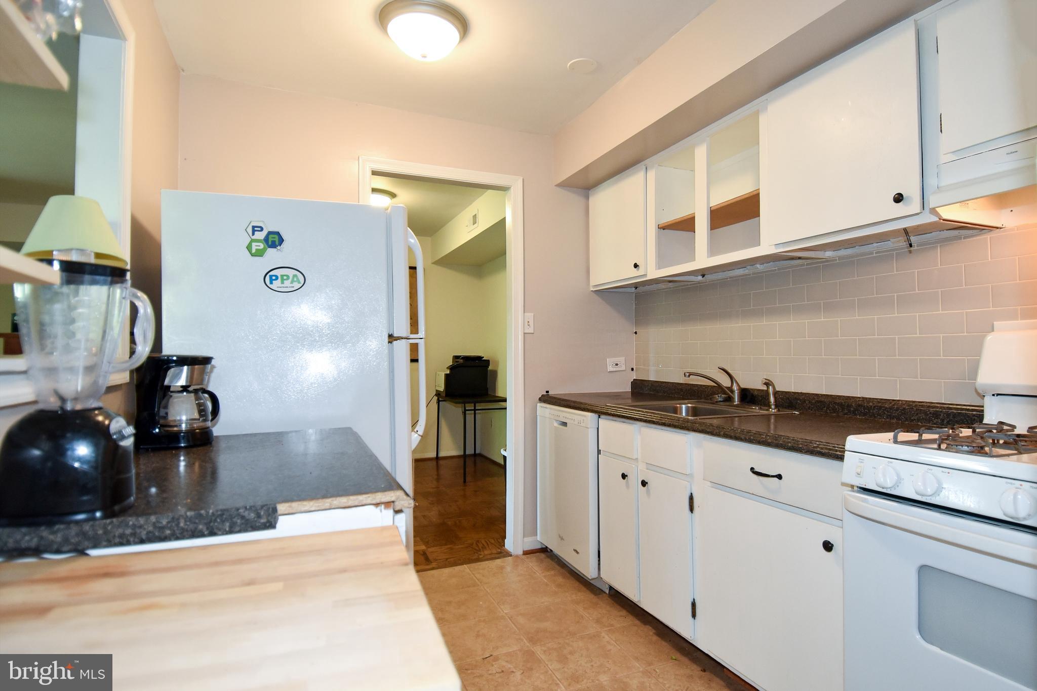 124 Haycock Road, Unit C1 Falls Church, VA 22046 - Photo 15 of 26