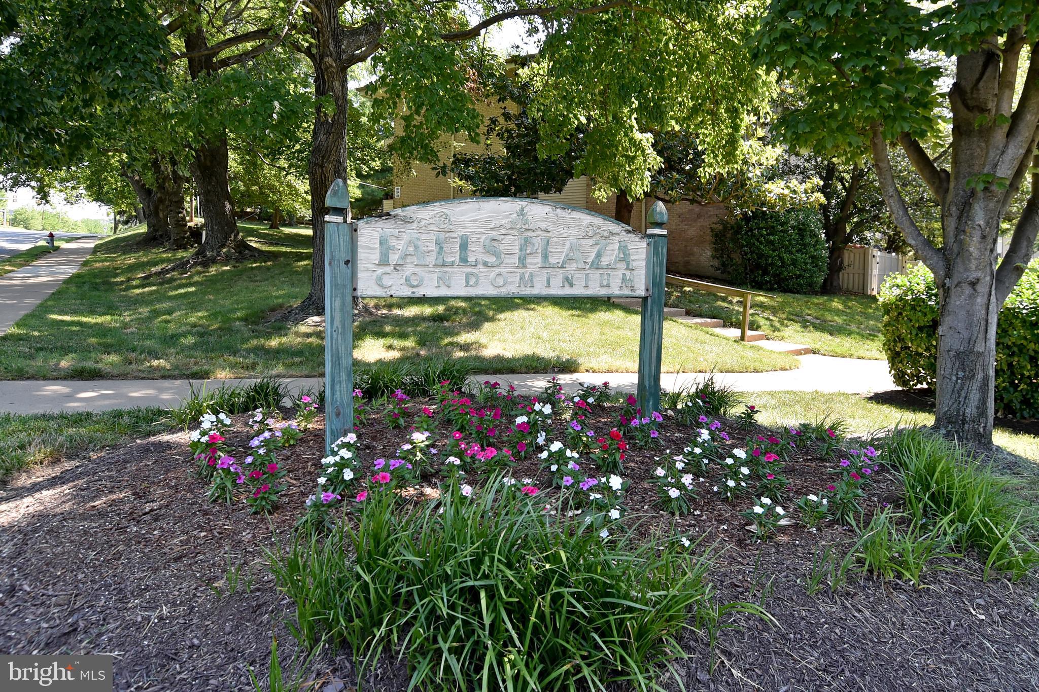 124 Haycock Road, Unit C1 Falls Church, VA 22046 - Photo 22 of 26