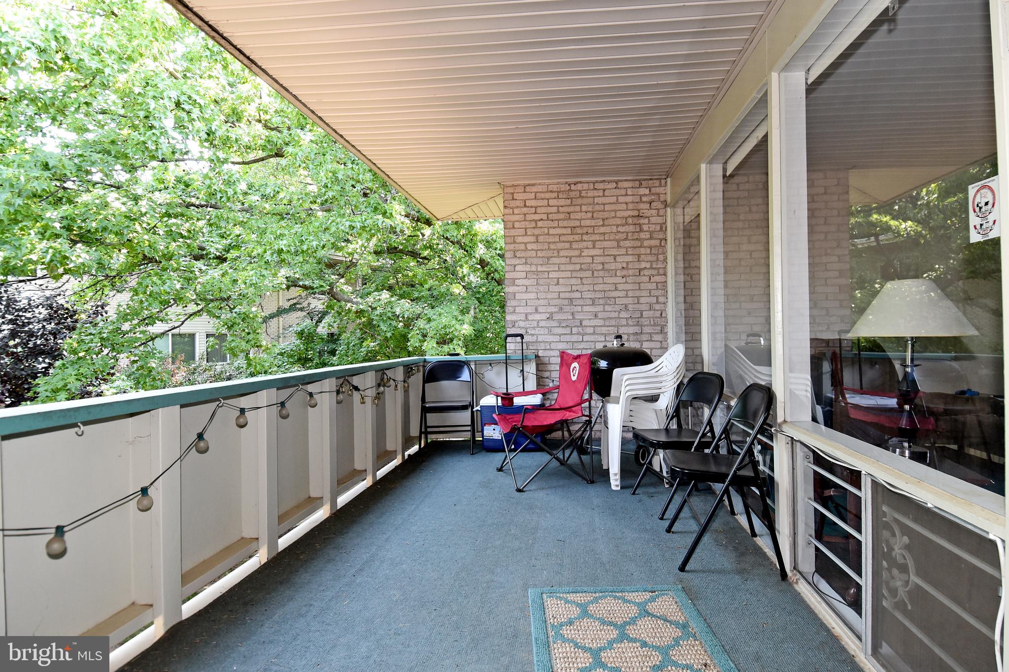124 Haycock Road, Unit C1 Falls Church, VA 22046 - Photo 4 of 26