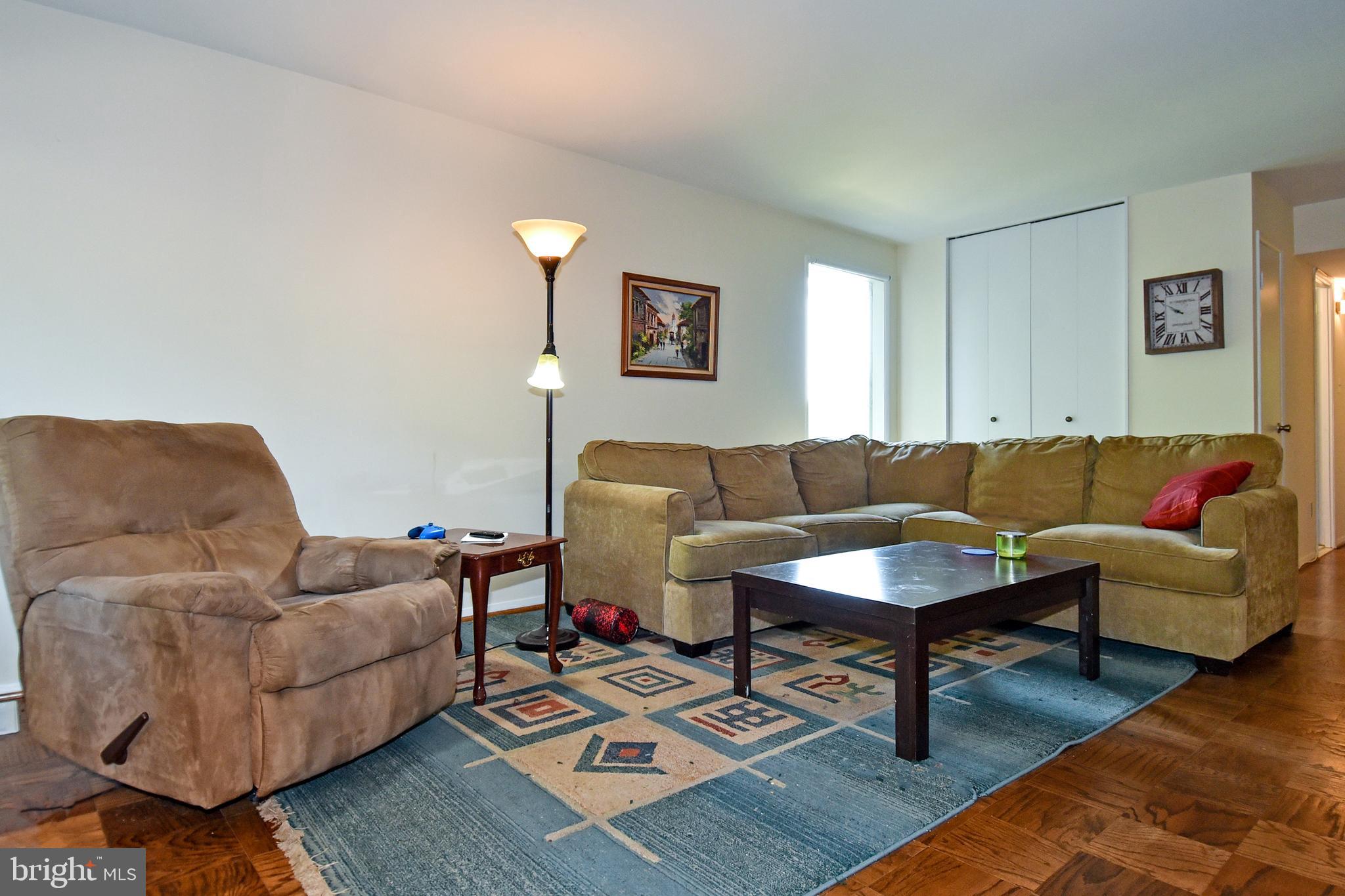 124 Haycock Road, Unit C1 Falls Church, VA 22046 - Photo 5 of 26