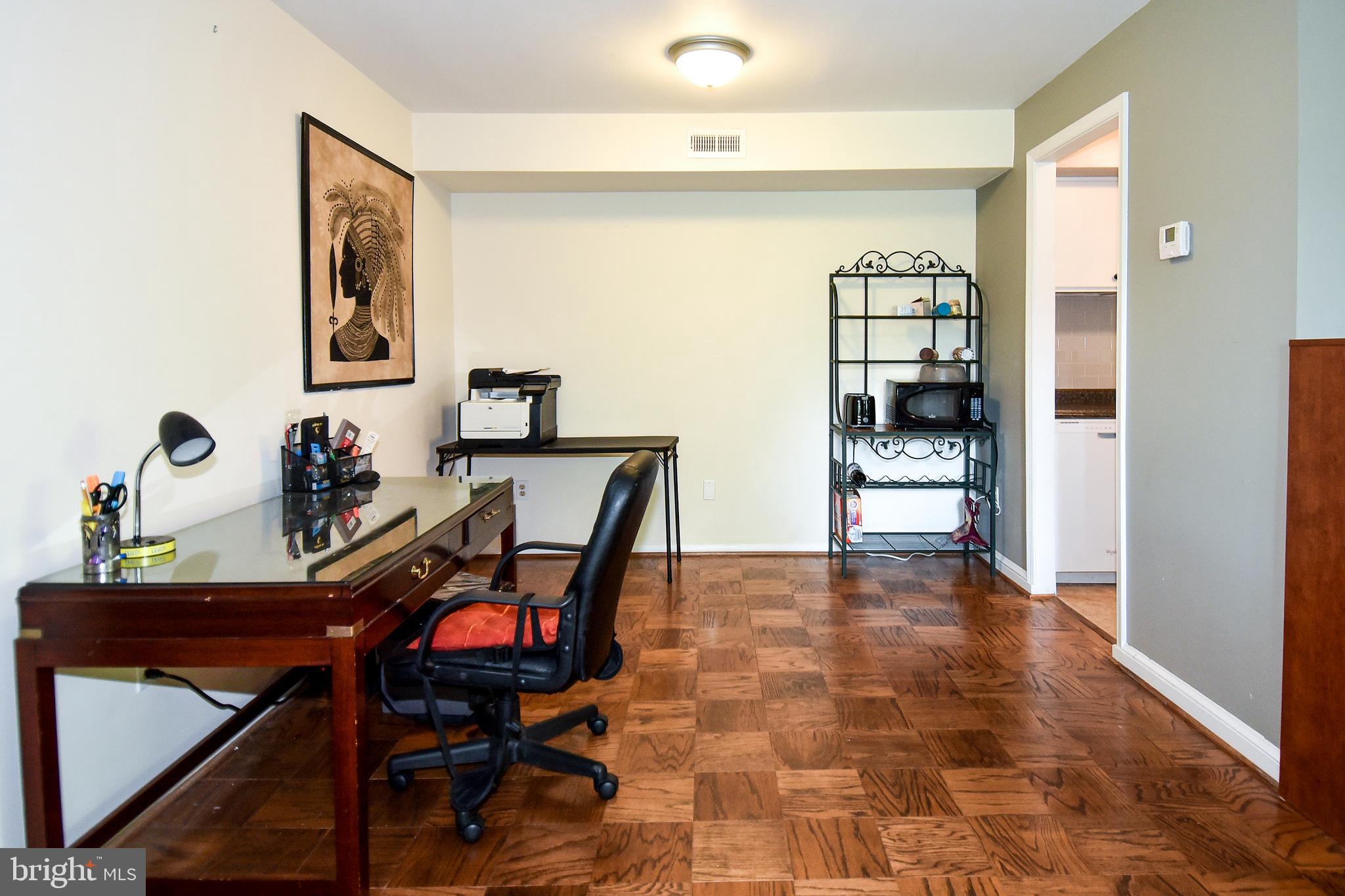 124 Haycock Road, Unit C1 Falls Church, VA 22046 - Photo 10 of 26