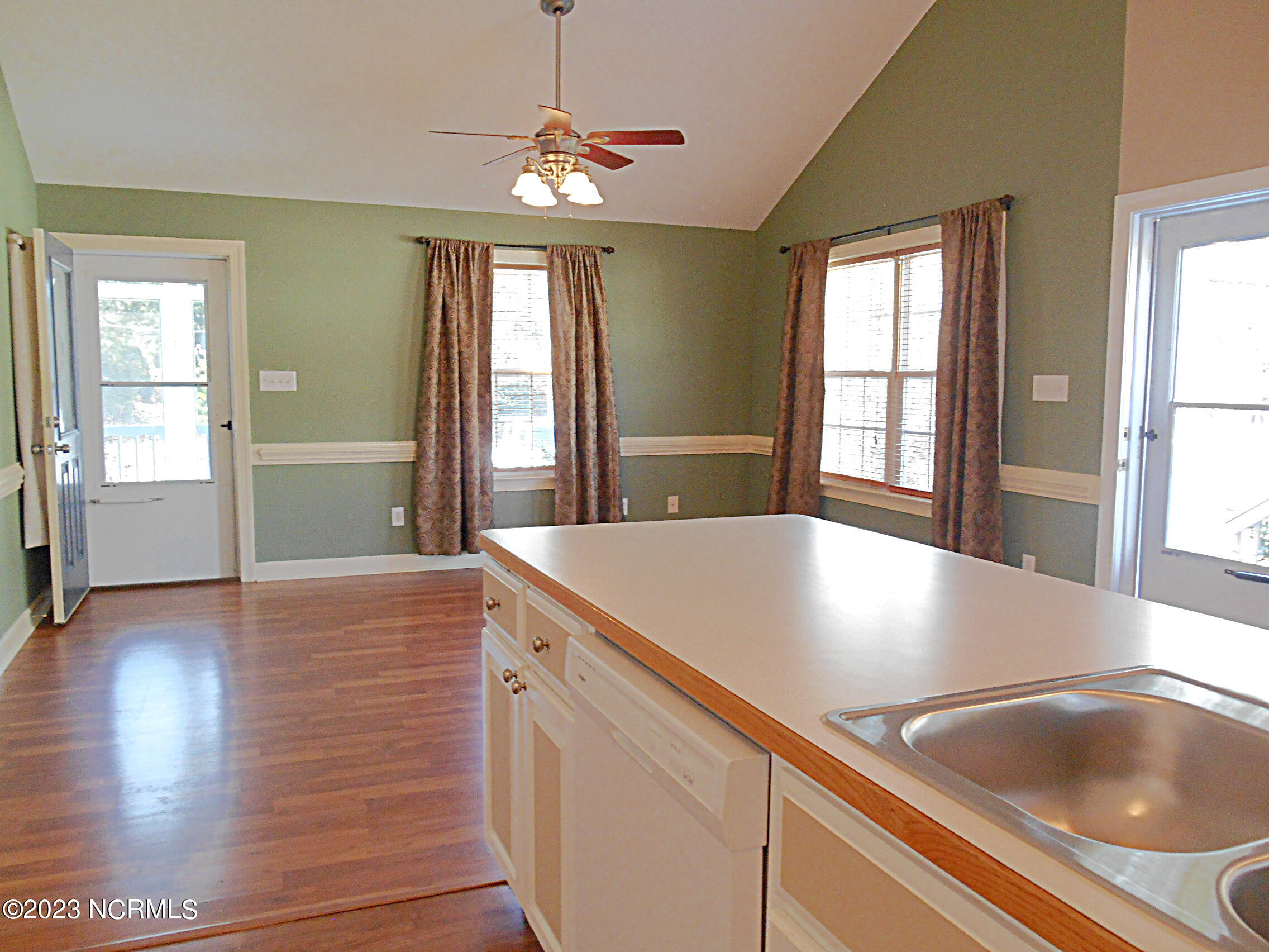 595 Mohawk Road Southport, NC 28461 - Photo 7 of 26 DSCN4981 (1)