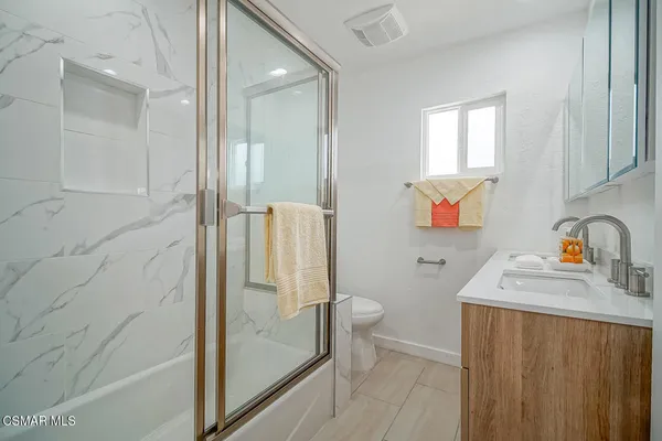 $950,000 | 1520 West 107th Street, Los Angeles, CA 90047