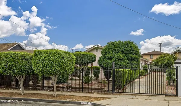 $950,000 | 1520 West 107th Street, Los Angeles, CA 90047