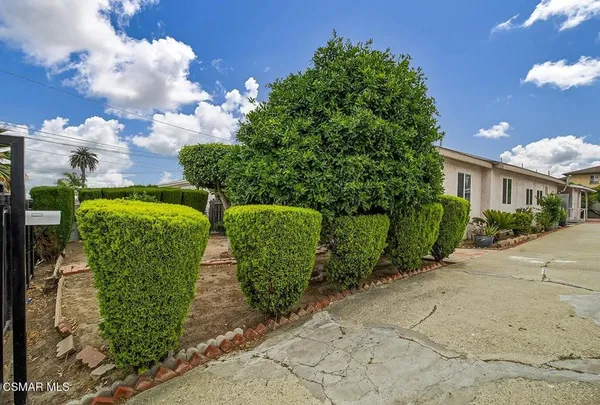 $950,000 | 1520 West 107th Street, Los Angeles, CA 90047
