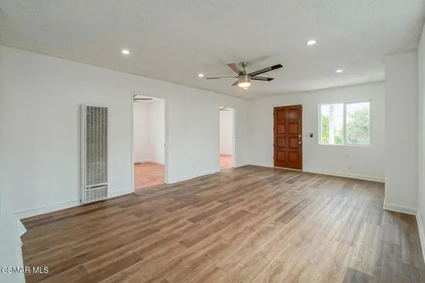 $950,000 | 1520 West 107th Street, Los Angeles, CA 90047