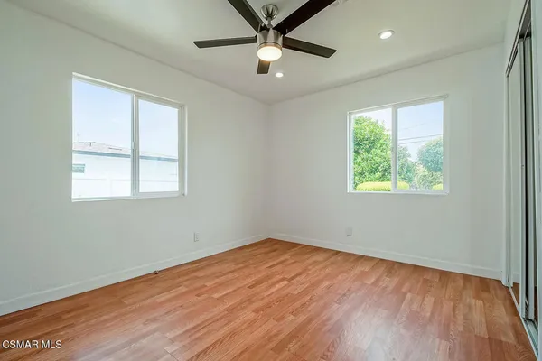 $950,000 | 1520 West 107th Street, Los Angeles, CA 90047