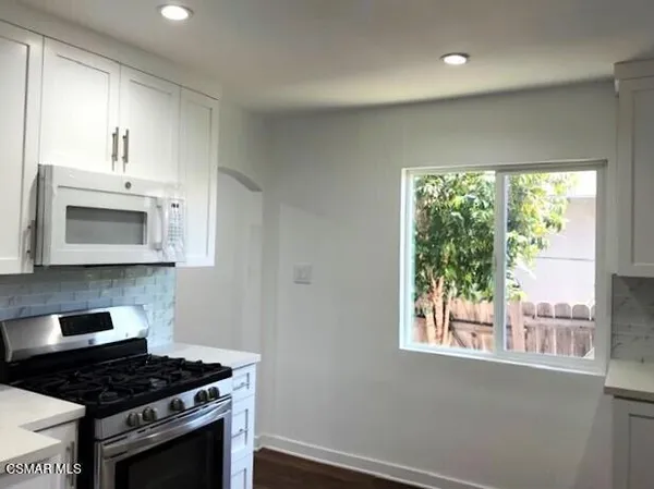 $950,000 | 1520 West 107th Street, Los Angeles, CA 90047
