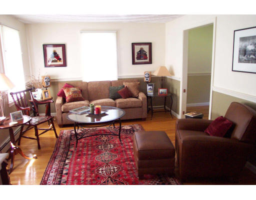 90 Jones Road Hopedale, MA 01747 - Photo 3 of 6 Gallery Image 3