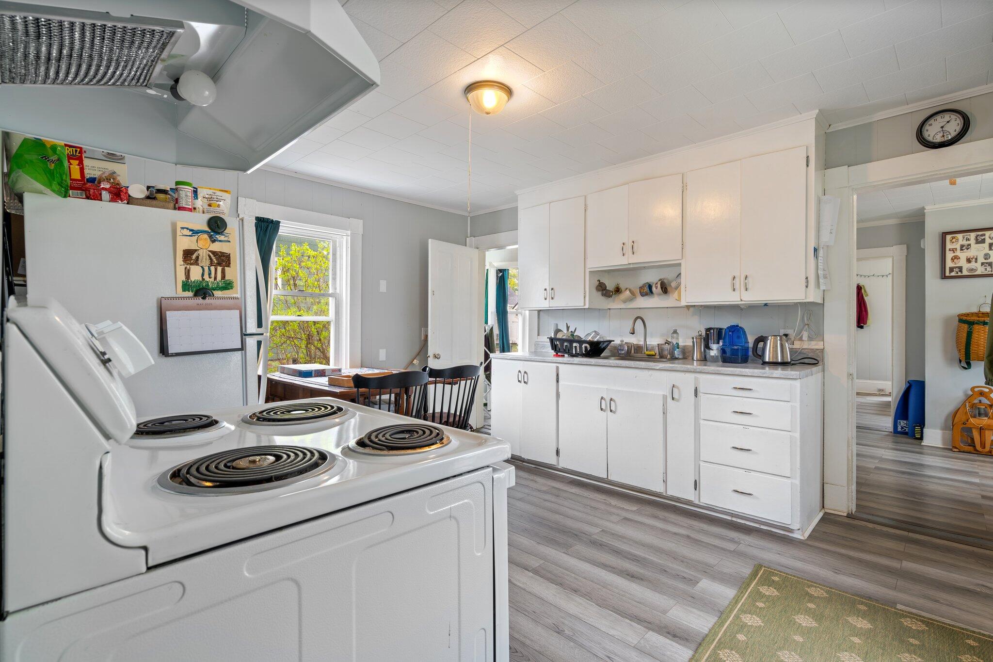 192 Wilson Street Brewer, ME 04412 - Photo 4 of 27 4-web-or-mls-DSC03003