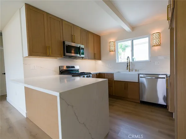 $949,000 | 3619 West 144th Street, Hawthorne, CA 90250