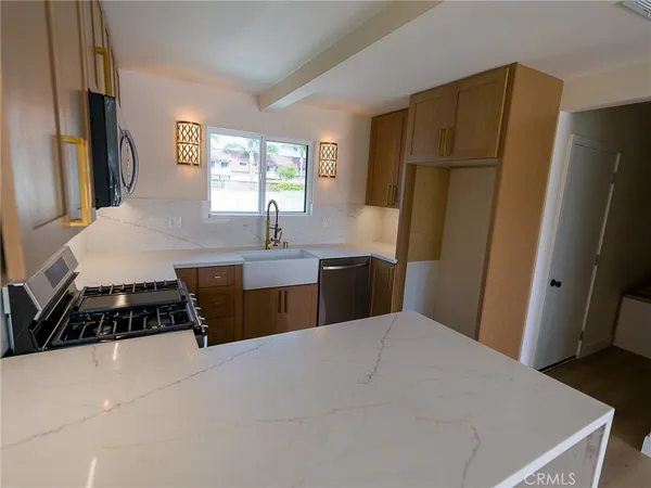 $949,000 | 3619 West 144th Street, Hawthorne, CA 90250
