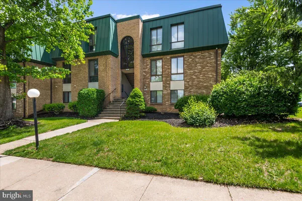 $124,900 | 1006 Brinker Drive, Unit 102, Hagerstown, MD 21740