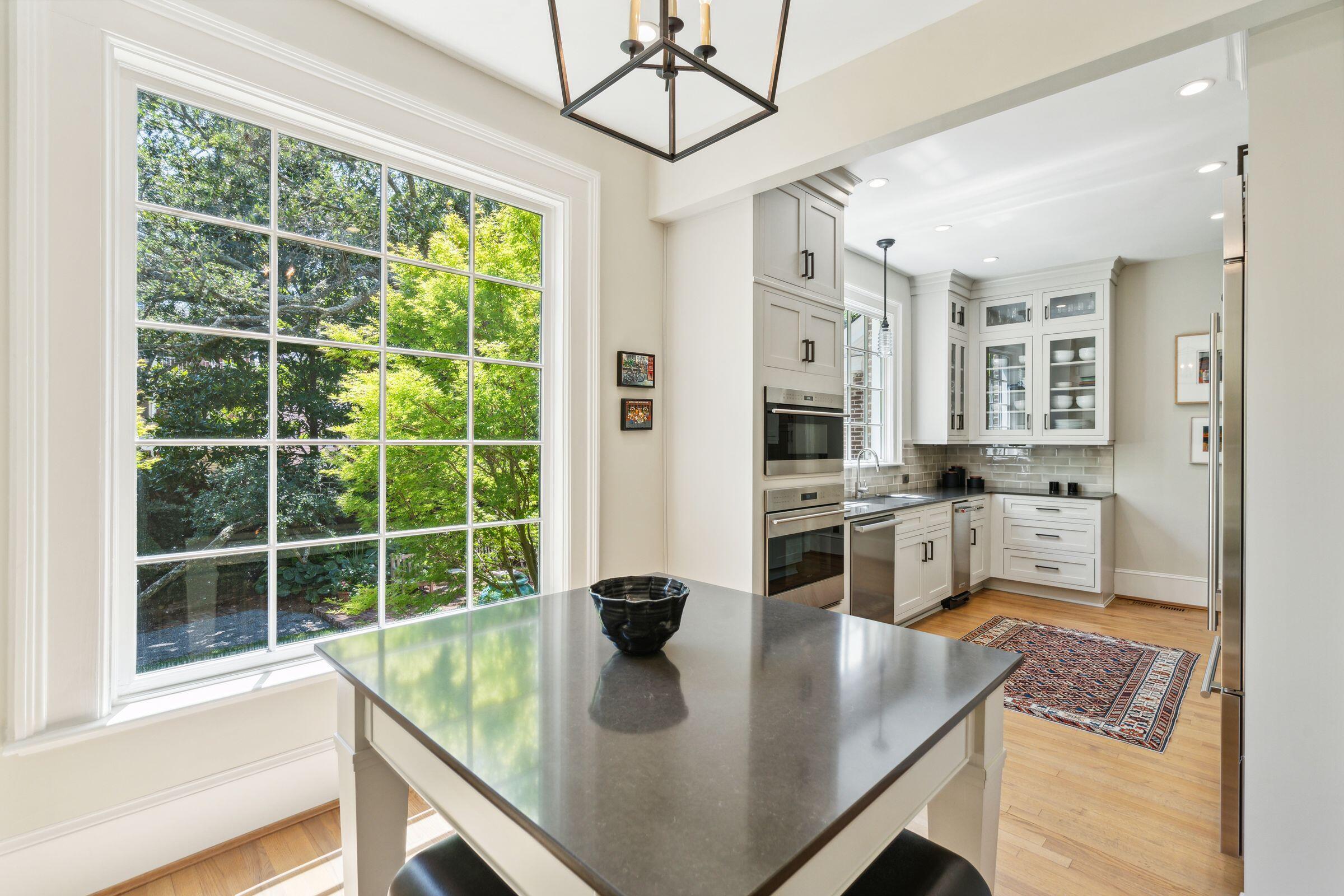 149 South Battery Charleston, SC 29401 - Photo 17 of 45 149 S Battery Kitchen