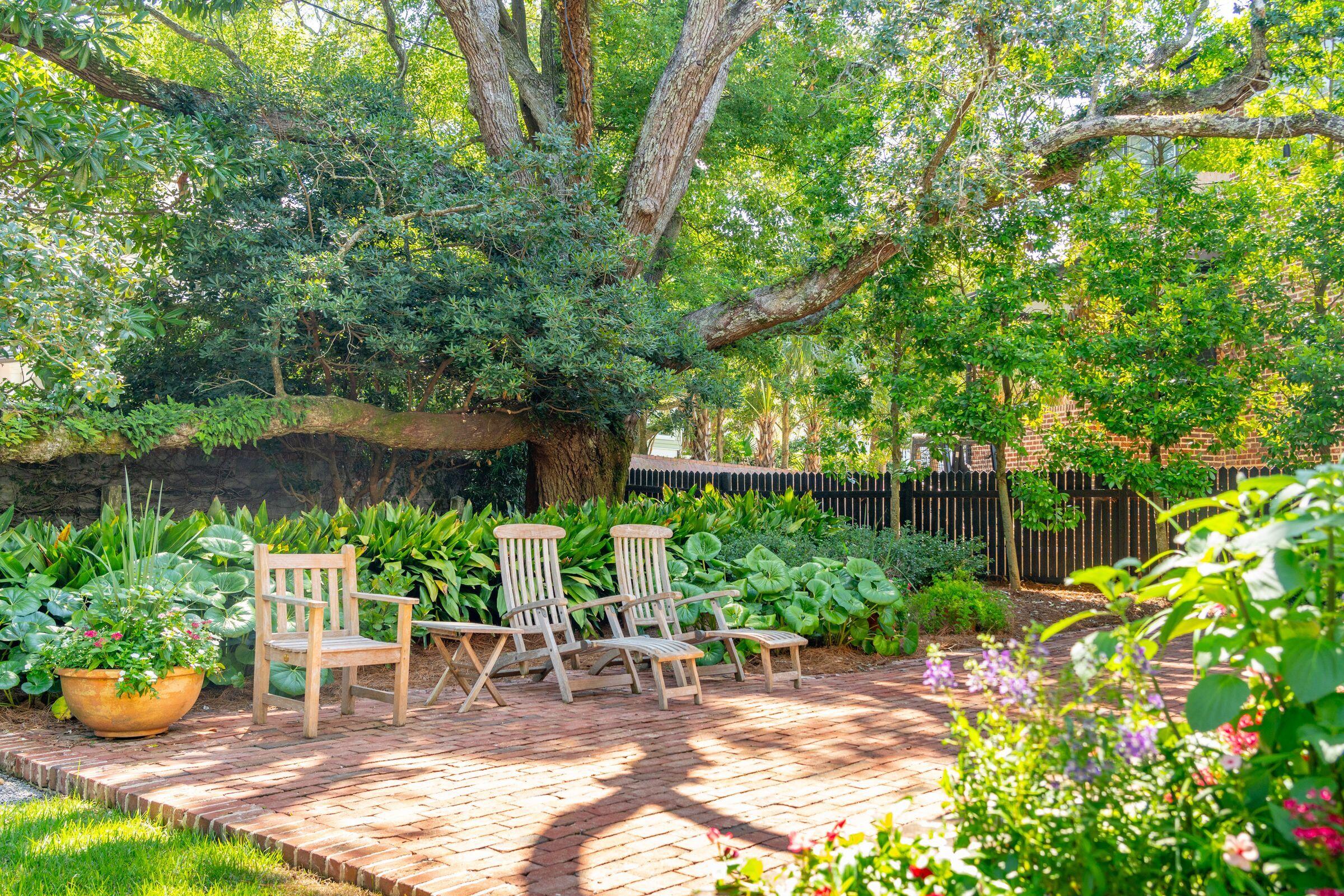 149 South Battery Charleston, SC 29401 - Photo 40 of 45 149 S Battery Patio