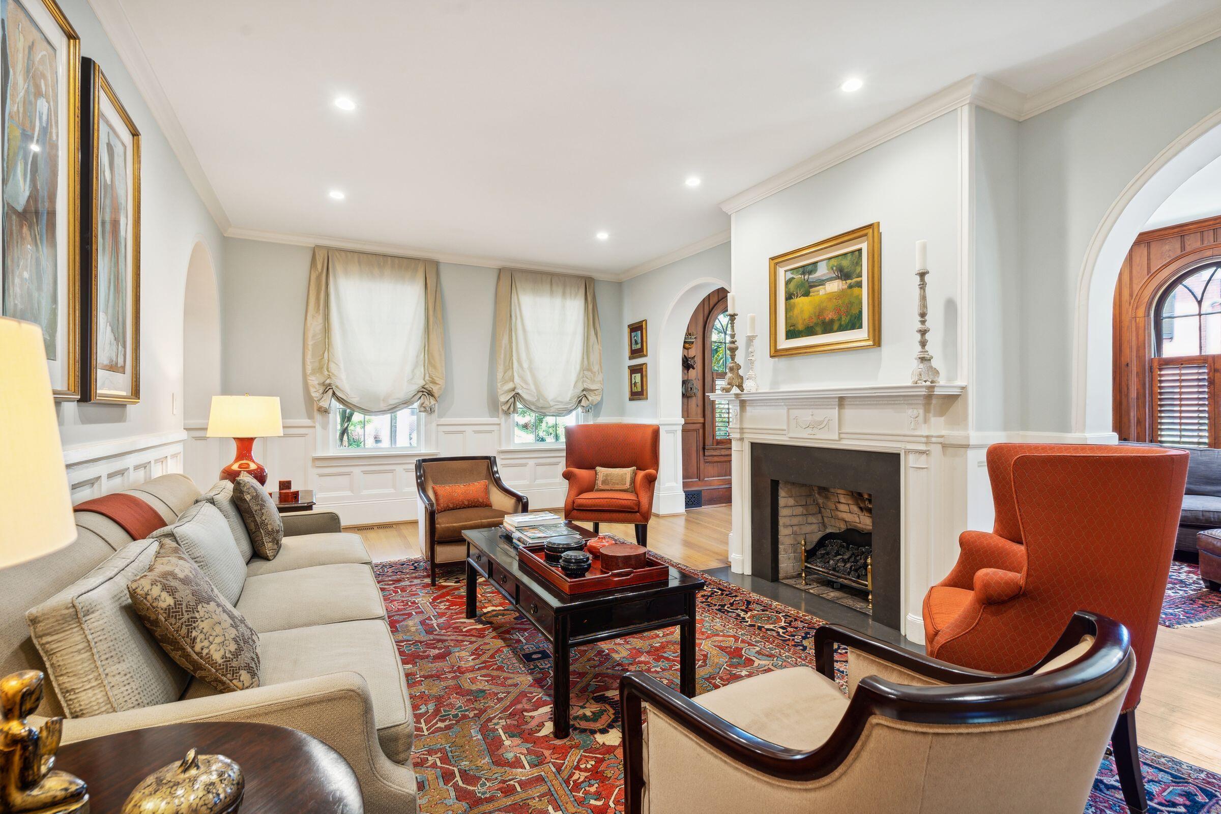 149 South Battery Charleston, SC 29401 - Photo 7 of 45 149 S Battery Living Area