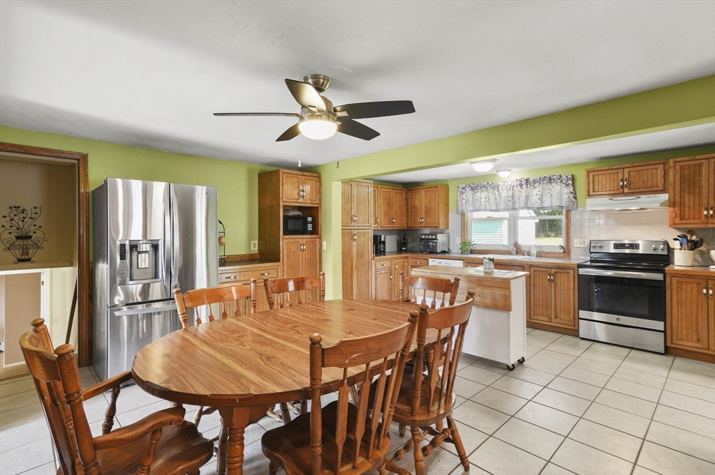 26 Henry Marsh Road Dudley, MA 01571 - Photo 13 of 40 Gallery Image 13