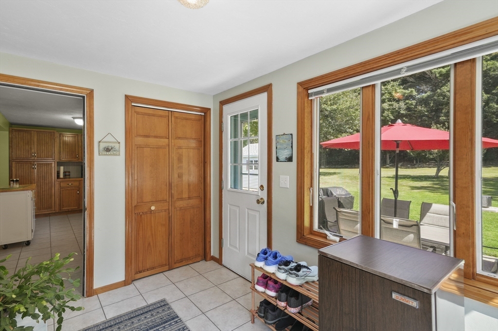 26 Henry Marsh Road Dudley, MA 01571 - Photo 15 of 40 Gallery Image 15