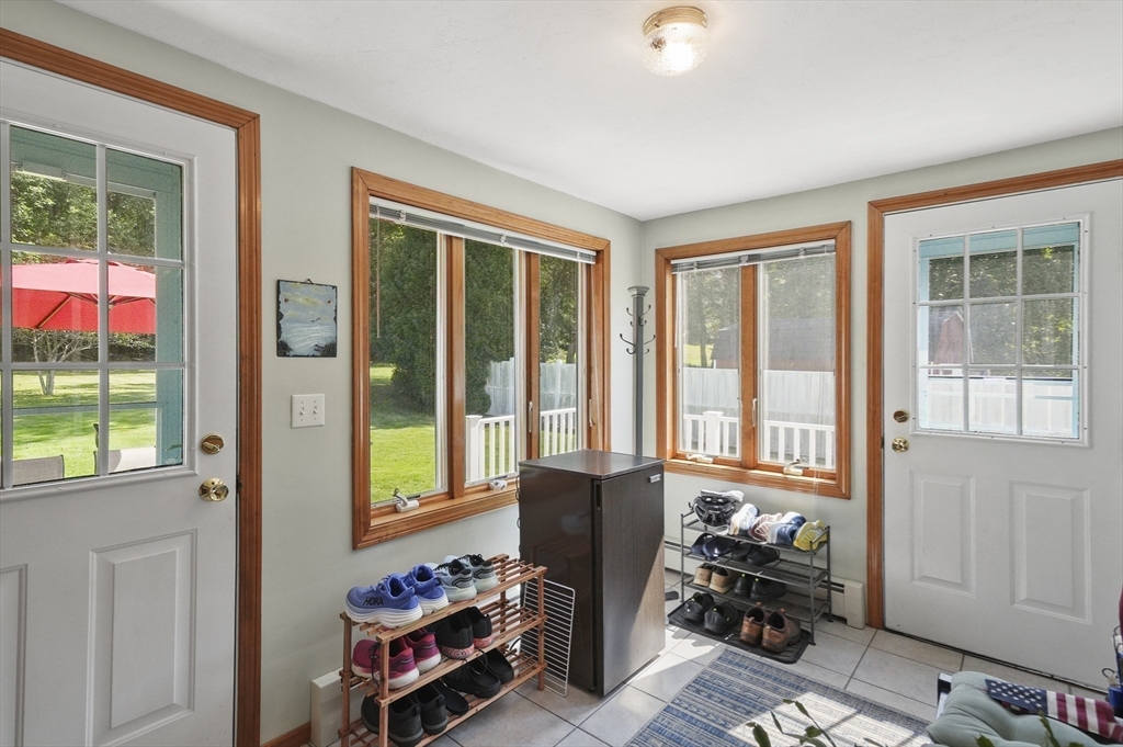26 Henry Marsh Road Dudley, MA 01571 - Photo 17 of 40 Gallery Image 17