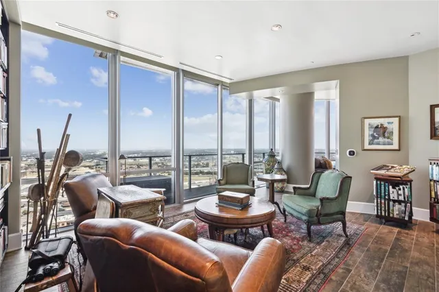 $2,699,000 | 1301 Throckmorton Street, Unit 2503, Fort Worth, TX 76102