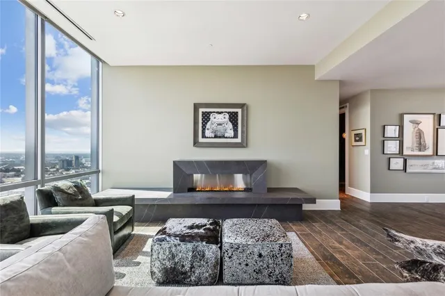 $2,699,000 | 1301 Throckmorton Street, Unit 2503, Fort Worth, TX 76102