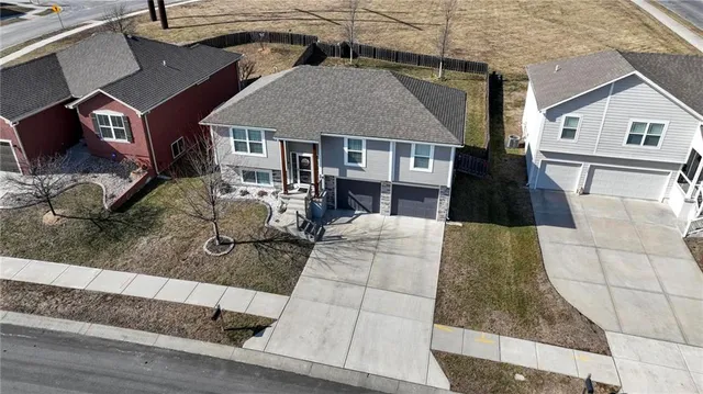 $335,000 | 702 Emily Avenue, Belton, MO 64012