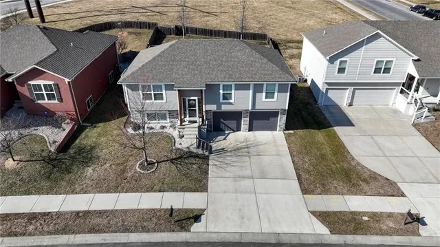 $335,000 | 702 Emily Avenue, Belton, MO 64012