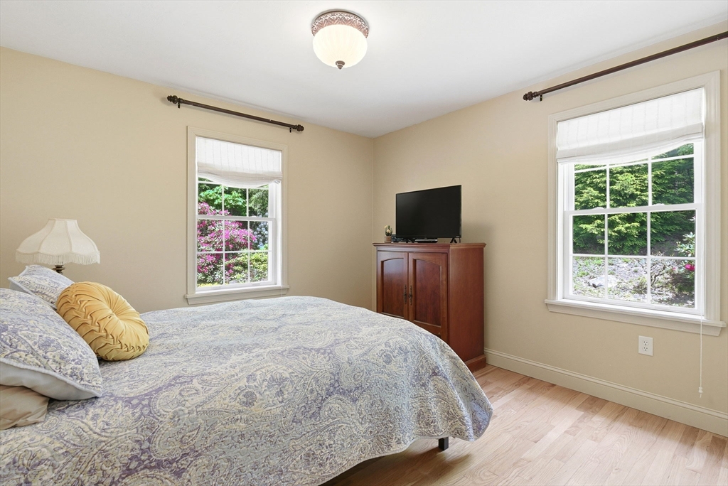 493 Hubbardston Road Barre, MA 01005 - Photo 16 of 42