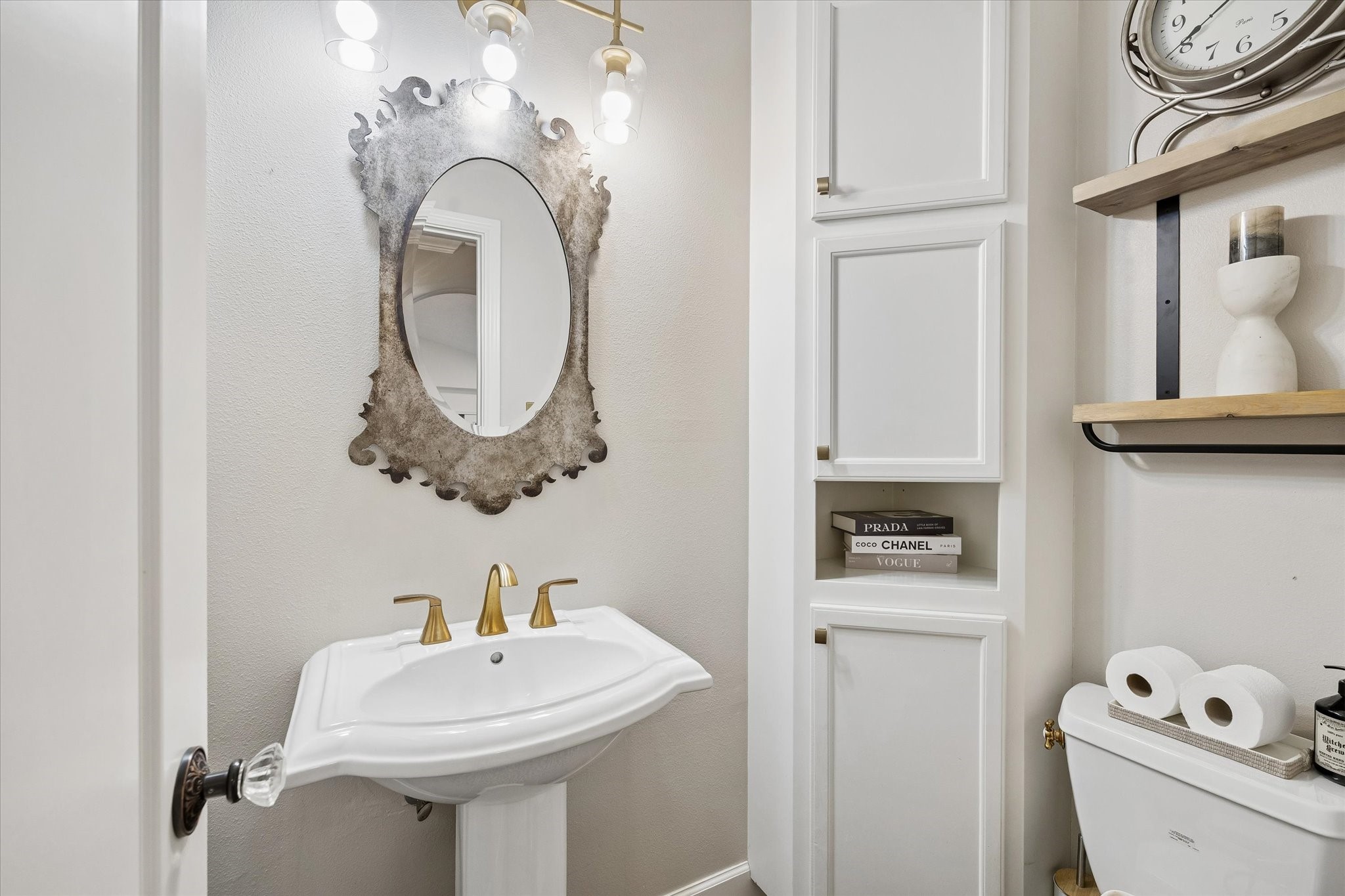 10740 Shepard Hill Road Willis, TX 77318 - Photo 14 of 21 Half Bath