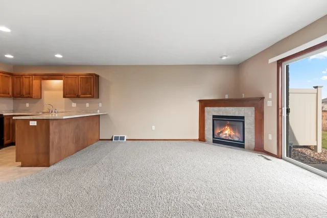 $279,900 | 2171 Trailside Lane, De Pere, WI 54115