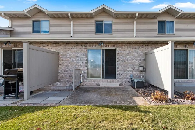 $279,900 | 2171 Trailside Lane, De Pere, WI 54115