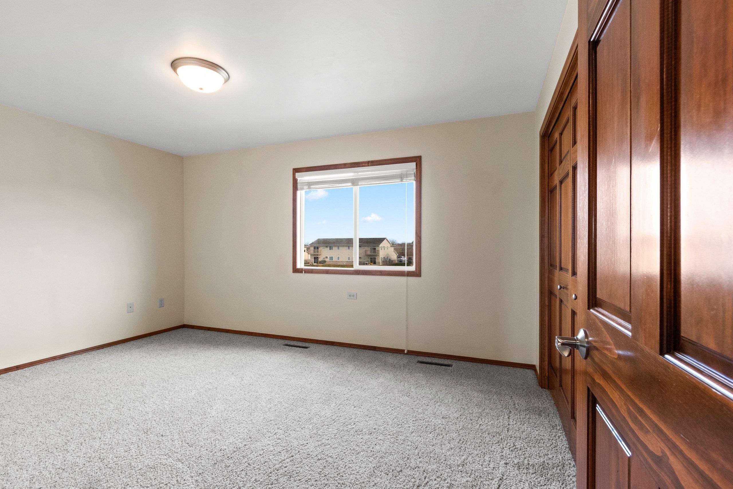 2171 Trailside Lane De Pere, WI 54115 - Photo 22 of 46