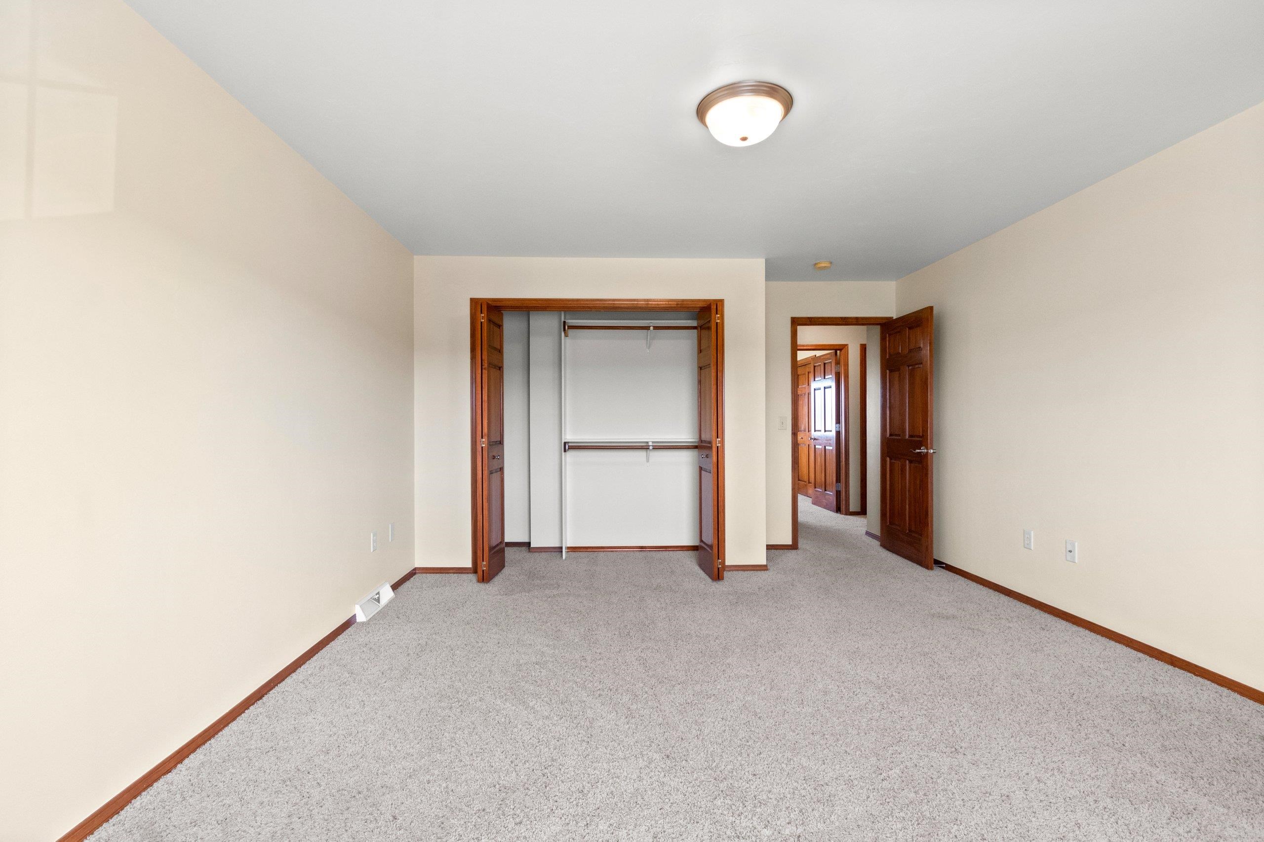 2171 Trailside Lane De Pere, WI 54115 - Photo 26 of 46