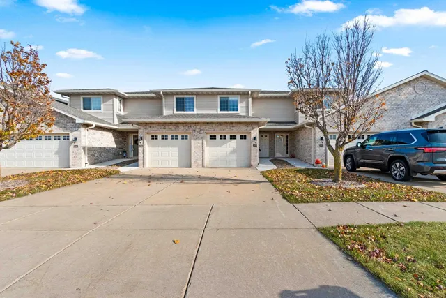 $279,900 | 2171 Trailside Lane, De Pere, WI 54115