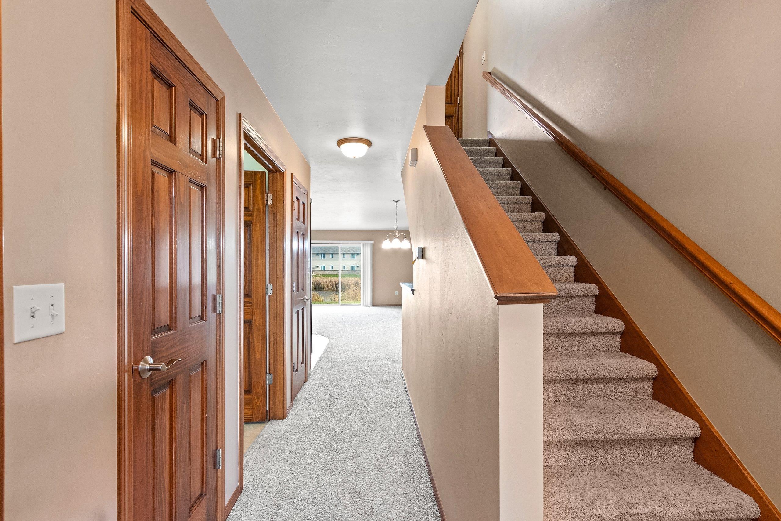 2171 Trailside Lane De Pere, WI 54115 - Photo 6 of 46