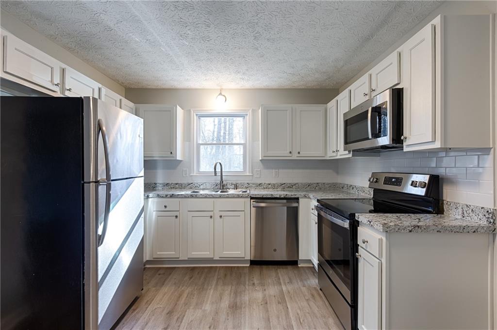 4283 East Paulding Drive, Unit B Dallas, GA 30157 - Photo 7 of 34