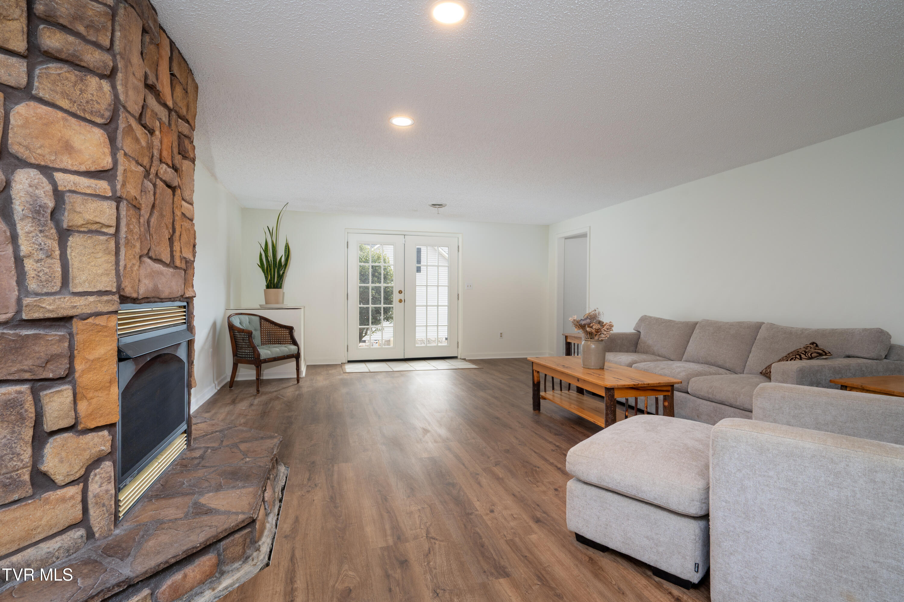 744 Stuffle Street Kingsport, TN 37660 - Photo 55 of 71 Stuffle-8