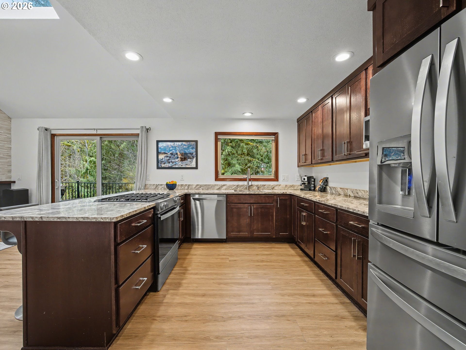 21112 East Mountain Creek Circle Rhododendron, OR 97049 - Photo 11 of 48