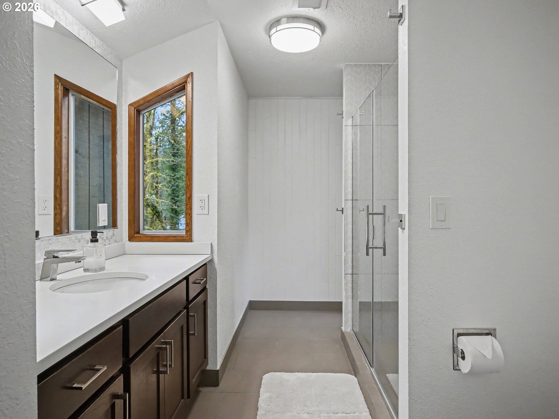 21112 East Mountain Creek Circle Rhododendron, OR 97049 - Photo 18 of 48